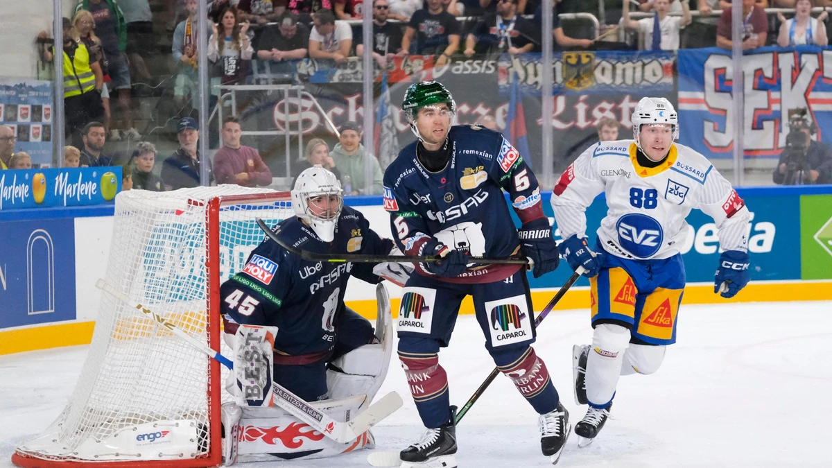 Die Eisbären Berlin mussten sich dem EV Zug geschlagen geben.